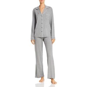UGG 2 Piece Pajama Set